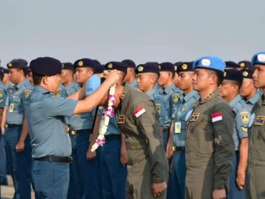 9 Crew Heli AS 565 Mbe HS1306 Skuadron 100 Wing Udara 2 Puspenerbal Juanda