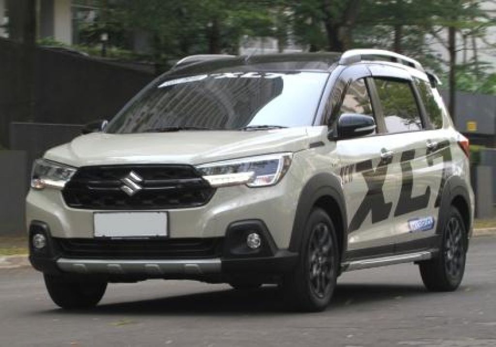 Suzuki New XL7 Hybrid