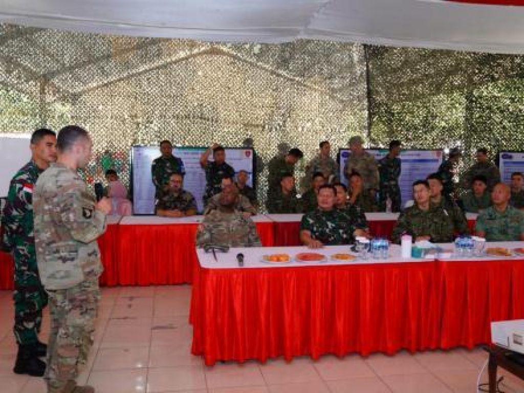 Panglima TNI Laksamana TNI Yudo Margono meninjau pelaksanaan Military Decision Making Process