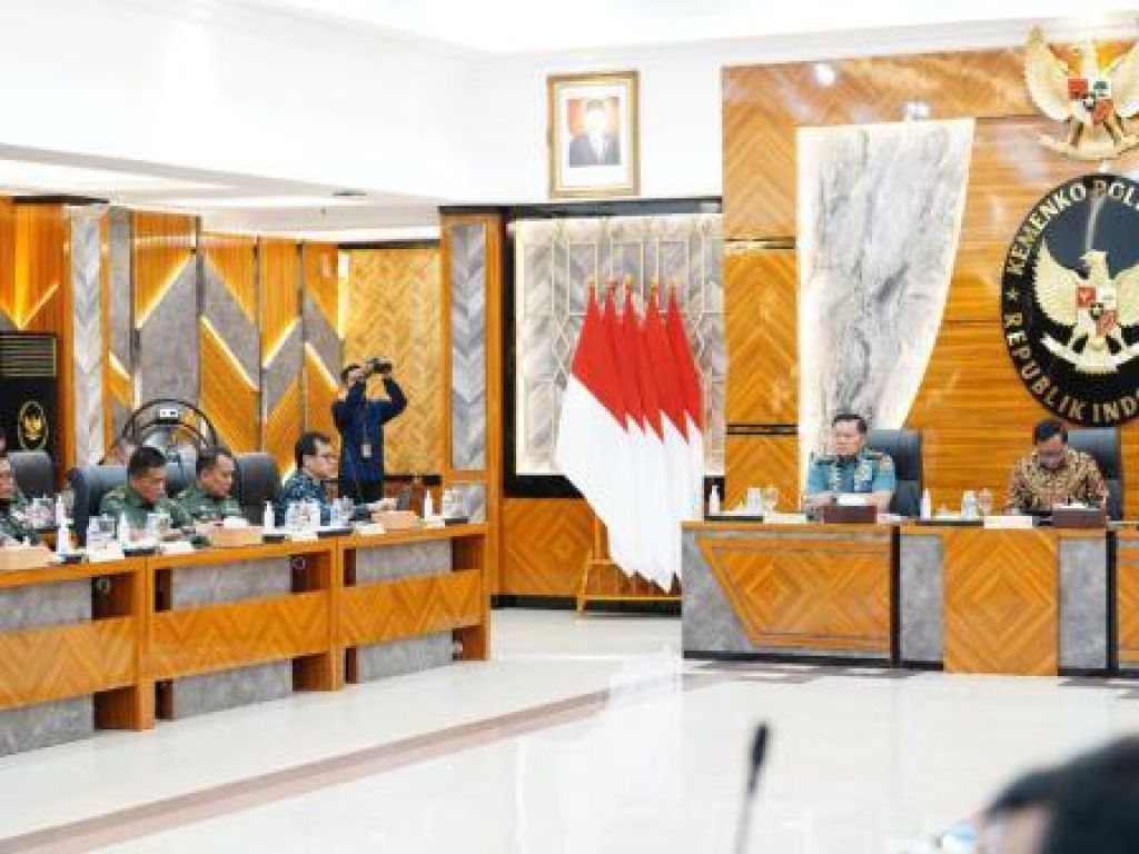 Rakor membahas penanganan WNI di luar negeri yang terasosiasi dengan foreign terorrist  fighters 