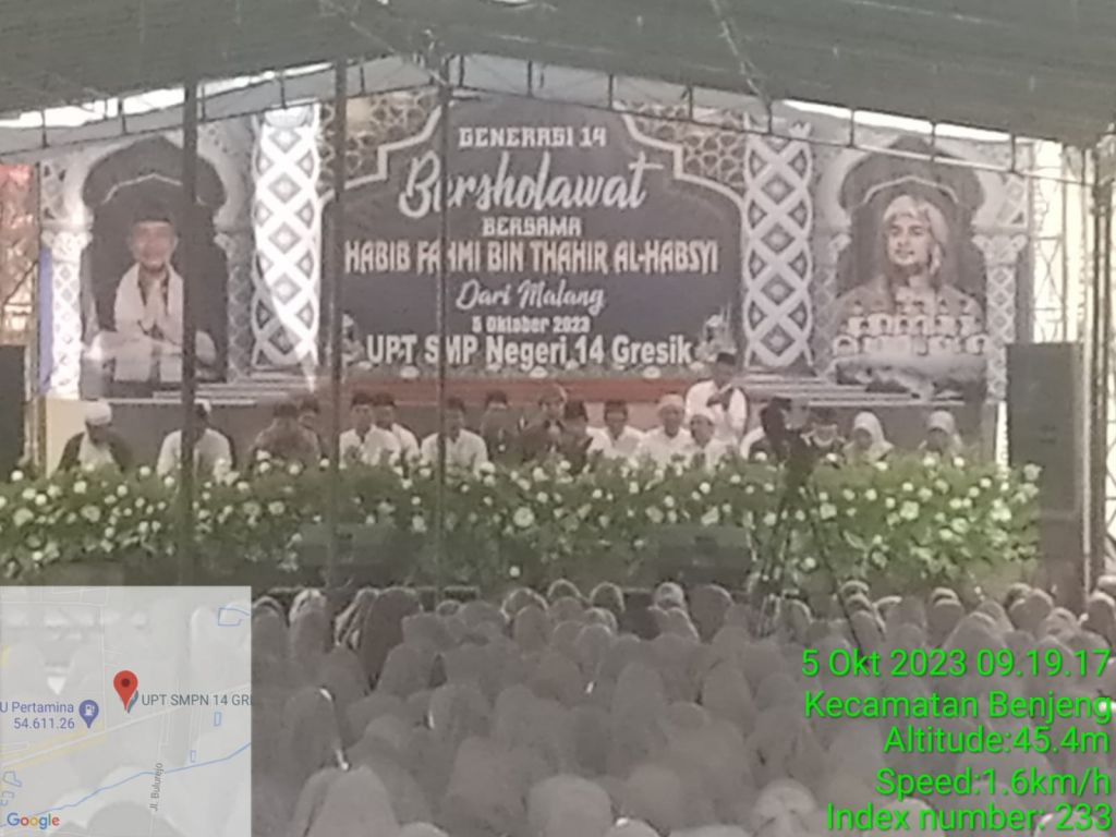Sholawat bersama di SMPN 14 Gresik