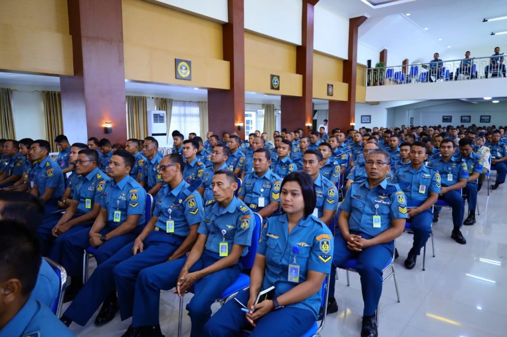 Exit Briefing sebagai salah satu rangkaian kegiatan Serah terima Jabatan Danpuspenerbal