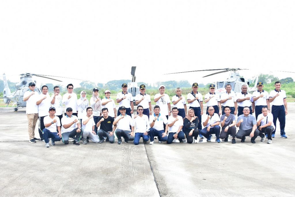 Personil Puspenerbal usai olahraga bersama PT Angkasa Pura