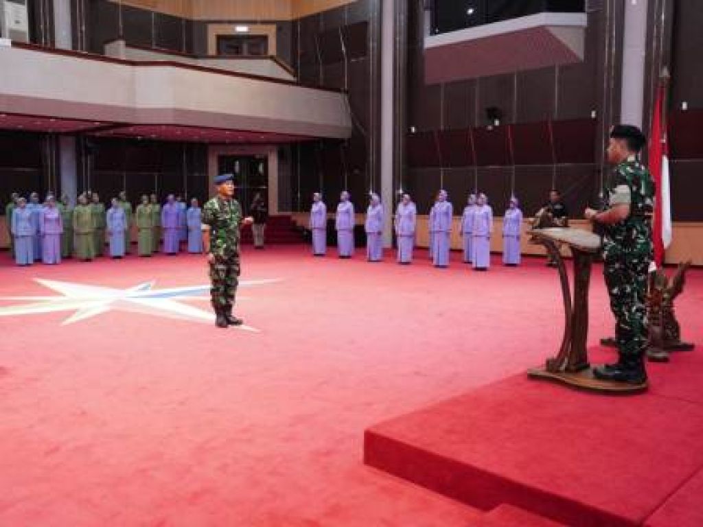 Panglima TNI memimpin mutasi jabatan perwira tinggi