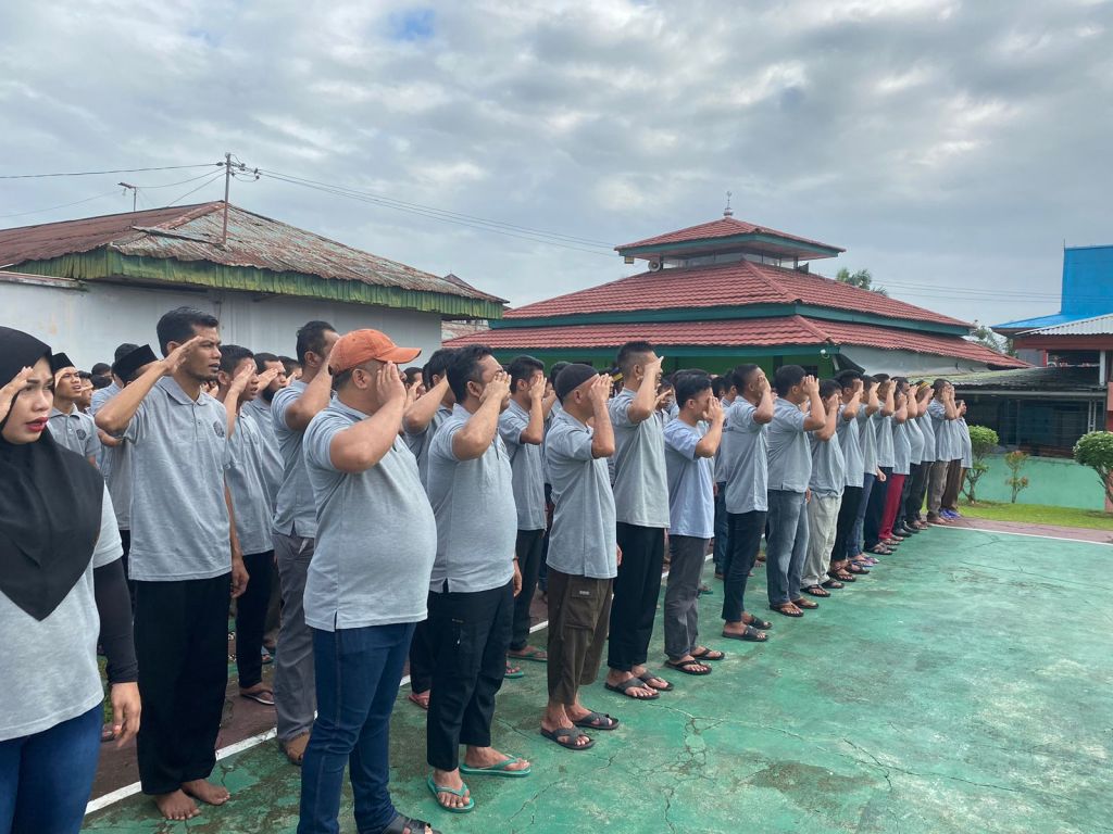 Rutan Kelas IIB Rengat menyelenggarakan Upacara Peringatan Hari Ibu ke-95 Tahun 2023