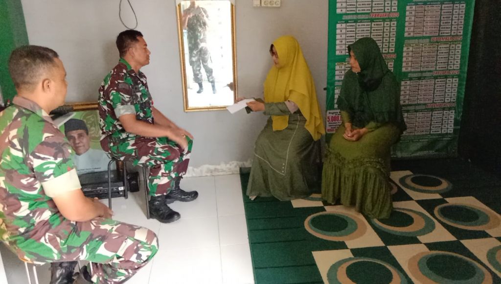 Koptu Aris Ariono menyambangi panti asuhan Bunayya Almawaddah lstiqomah