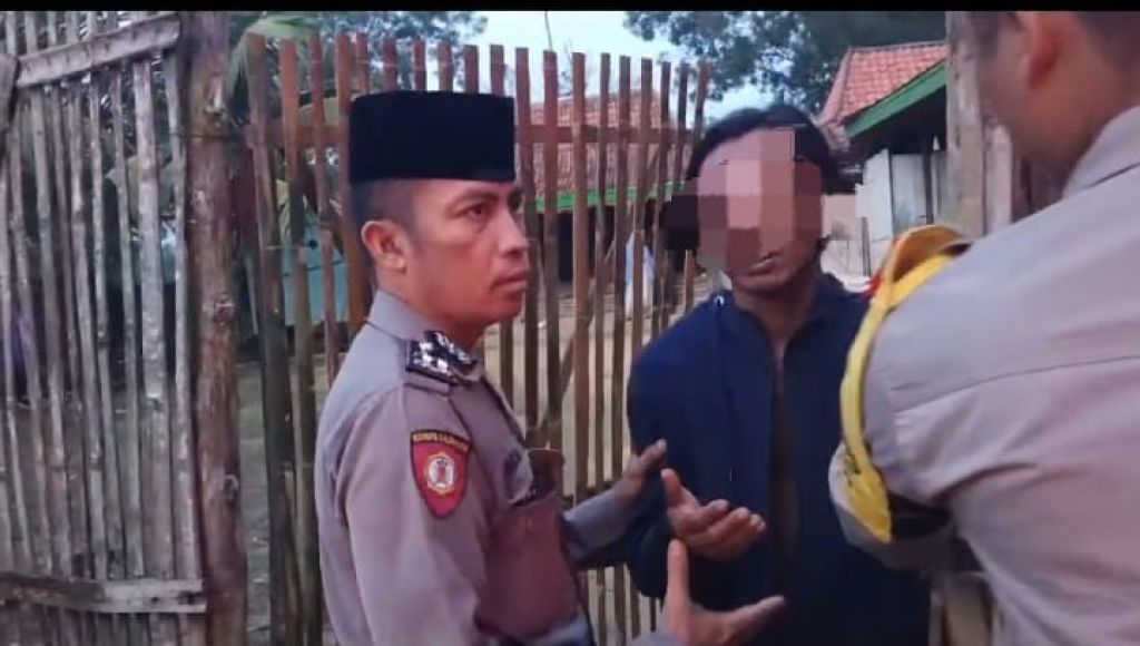 Kasihumas Polres Sampang, Ipda Sujianto