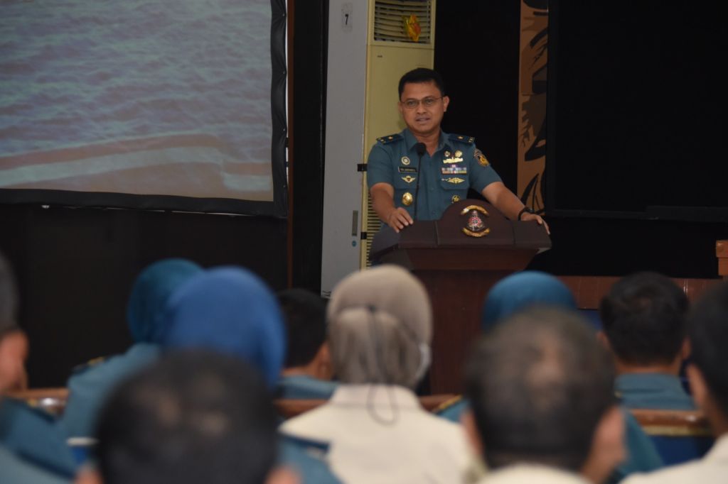 Direktur Umum (Dirum) Kodiklatal, Laksma TNl Dedi Junaidi 