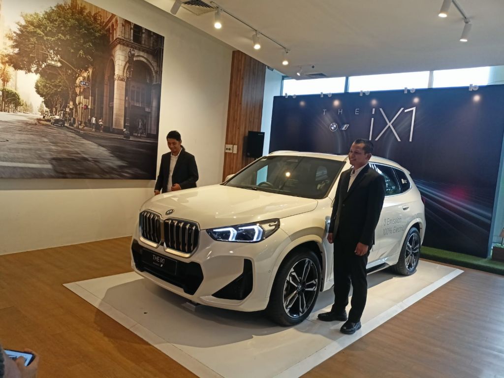 Peluncuran BMW iX1 eDrive20 M Sport