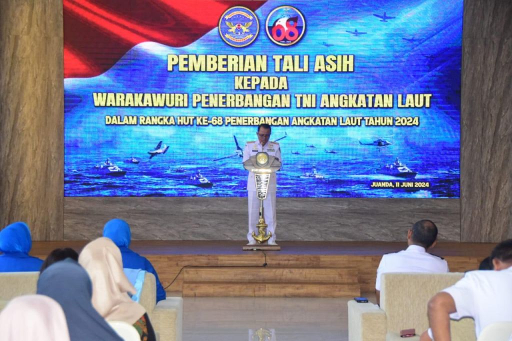 Komandan Puspenerbal Beri Warakawuri Tali Asih Jelang HUT ke-68 Penerbal
