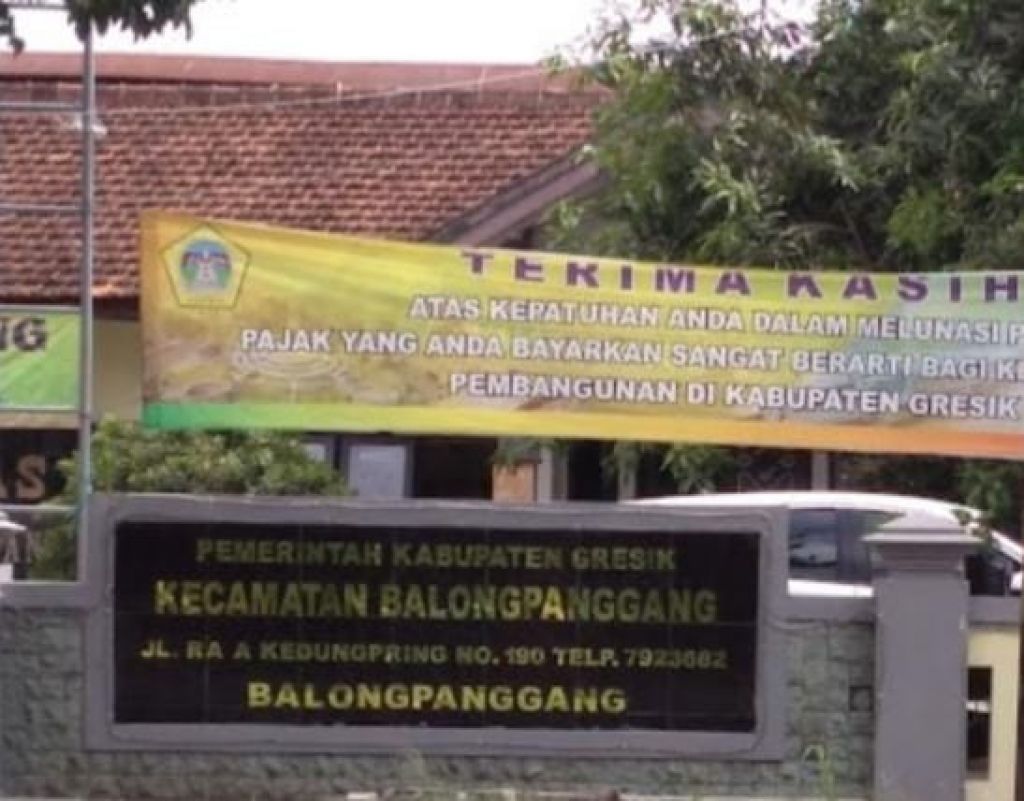 Kantor Kecamatan Balongpanggang