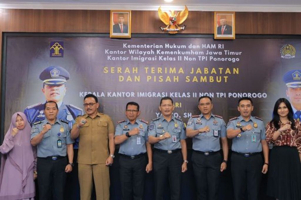 Serah terima jabatan Kepala Kantor Imigrasi Kelas II Non TPI Ponorogo