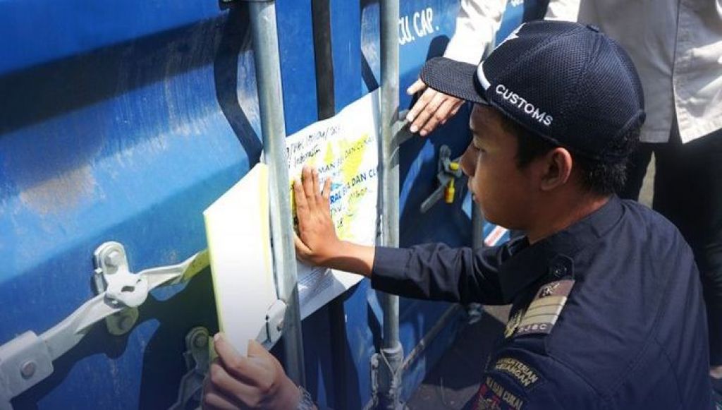 Pelepasan ekspor komoditas damar ke India