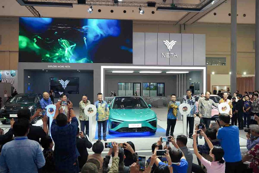 PT NETA Auto Indonesia turut mengumumkan harga pre-book OTR Jakarta spesial selama GIIAS