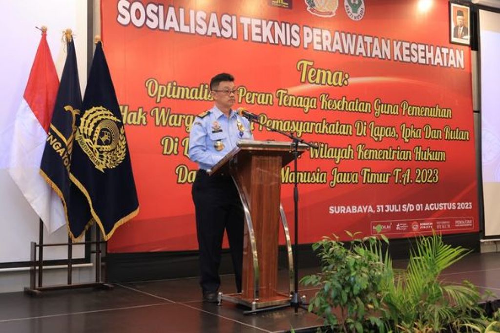 Sosialisasi teknis perawatan kesehatan bagi petugas medis