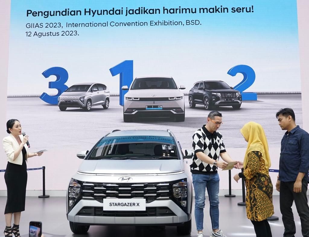 Penyerahan Hadiah Pemenang Secara Simbolik Kepada Kementerian Sosial Republik Indonesia