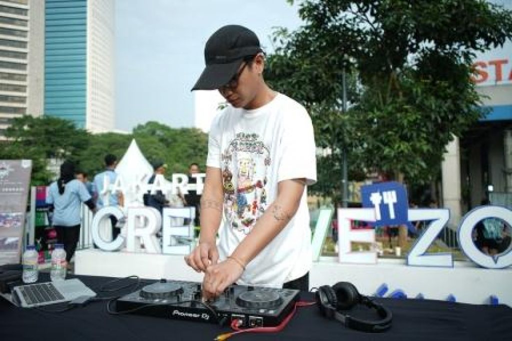 Pre-Event Suzuki di Stasiun Sudirman Baru