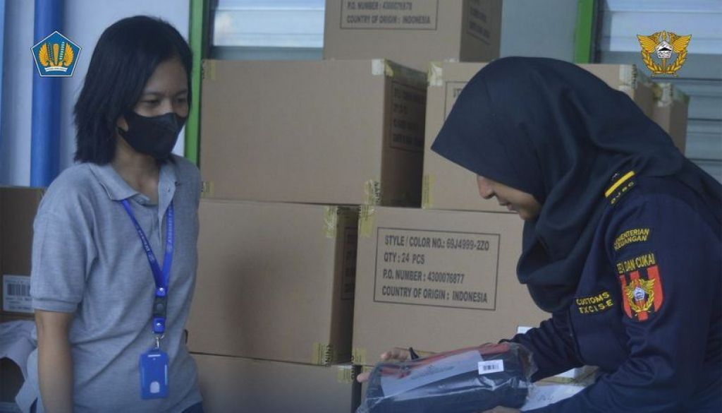 PT Komitrando Emporio mengekspor produknya ke Amerika Serikat dan Kanada.