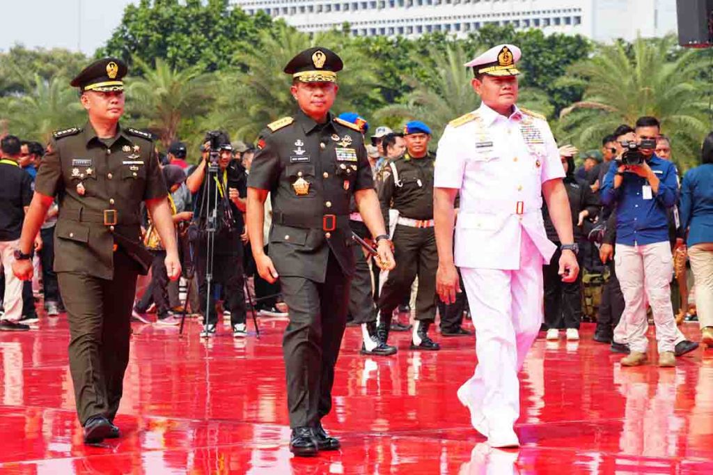Jenderal Agus Subiyanto bersama Laksamana TNI Yudo Margono 