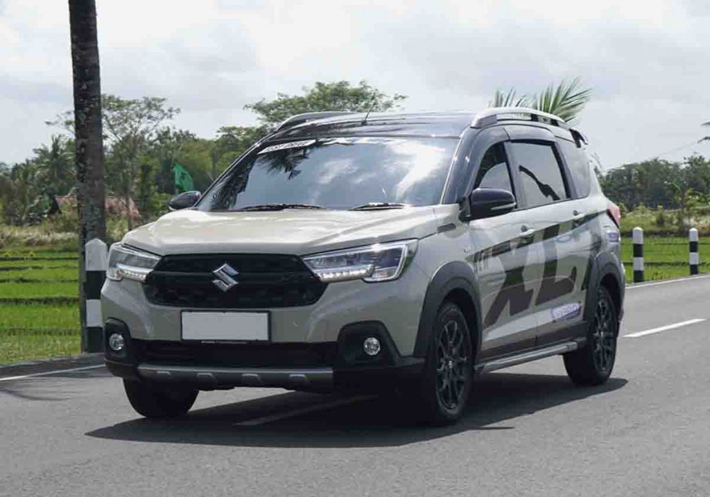 Suzuki New XL7 Hybrid
